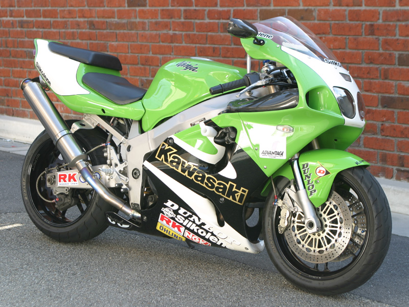 ZX-7R